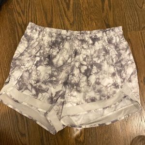 Athleta S shorts